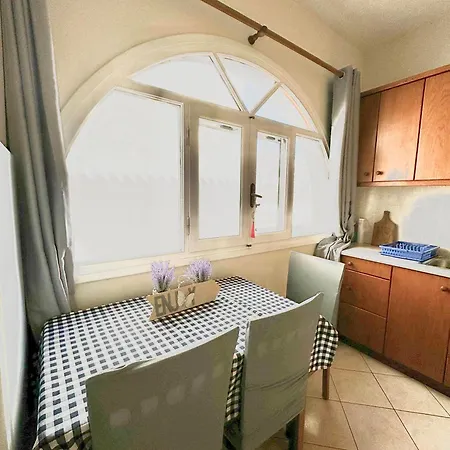 Welcome Apartamento Naxos City